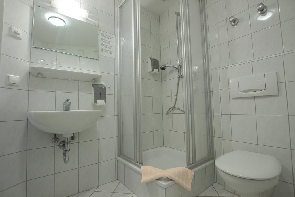 Ib Hotel Am Wallgraben Stuttgart Room photo